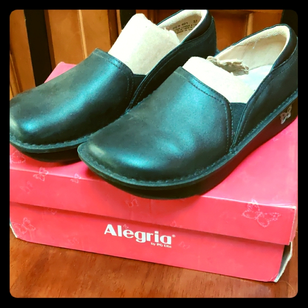 Alegria professional shoes. Black Napa leather.